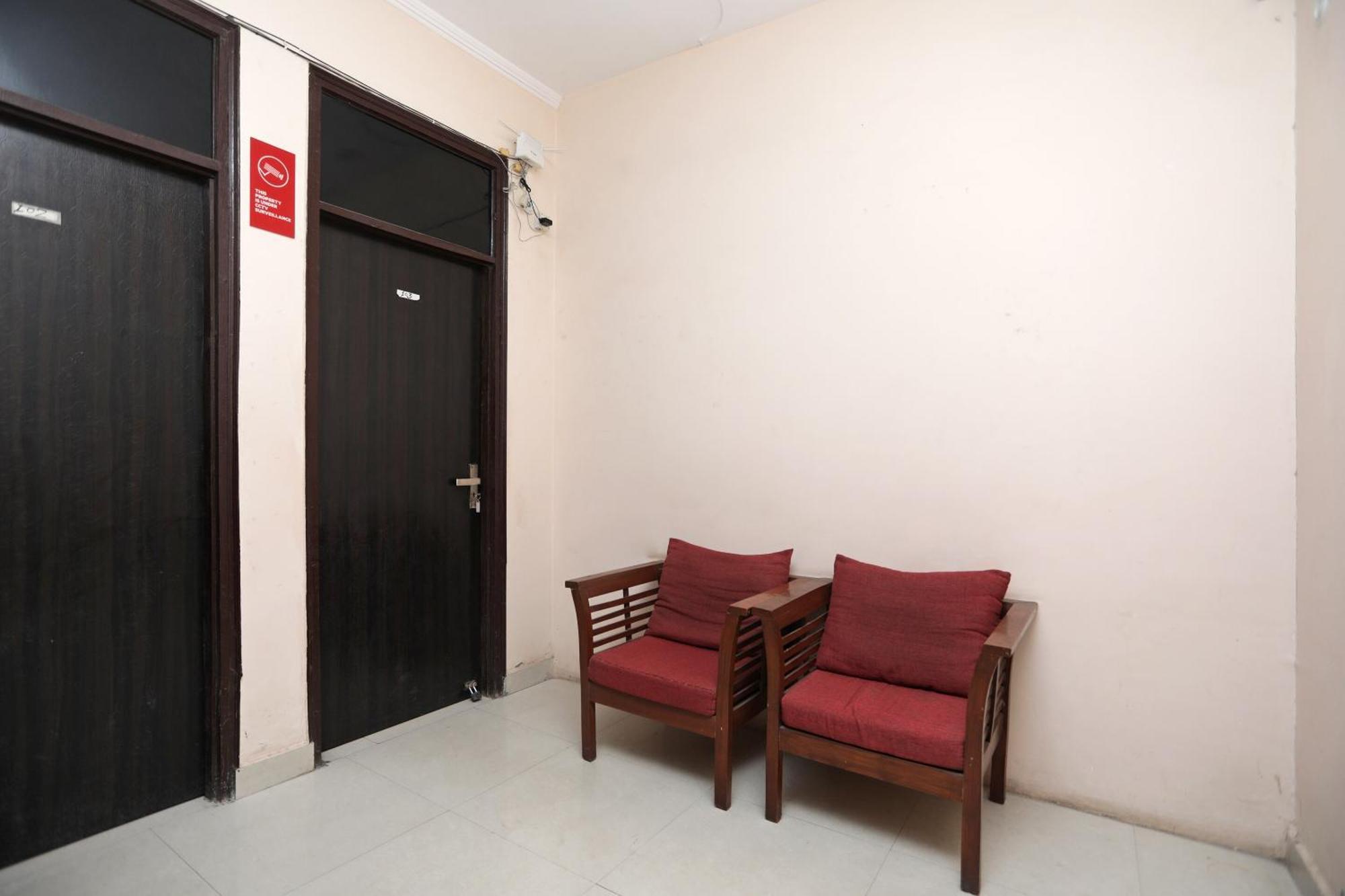 Hotel O Rn 32 Indirapuram Esterno foto