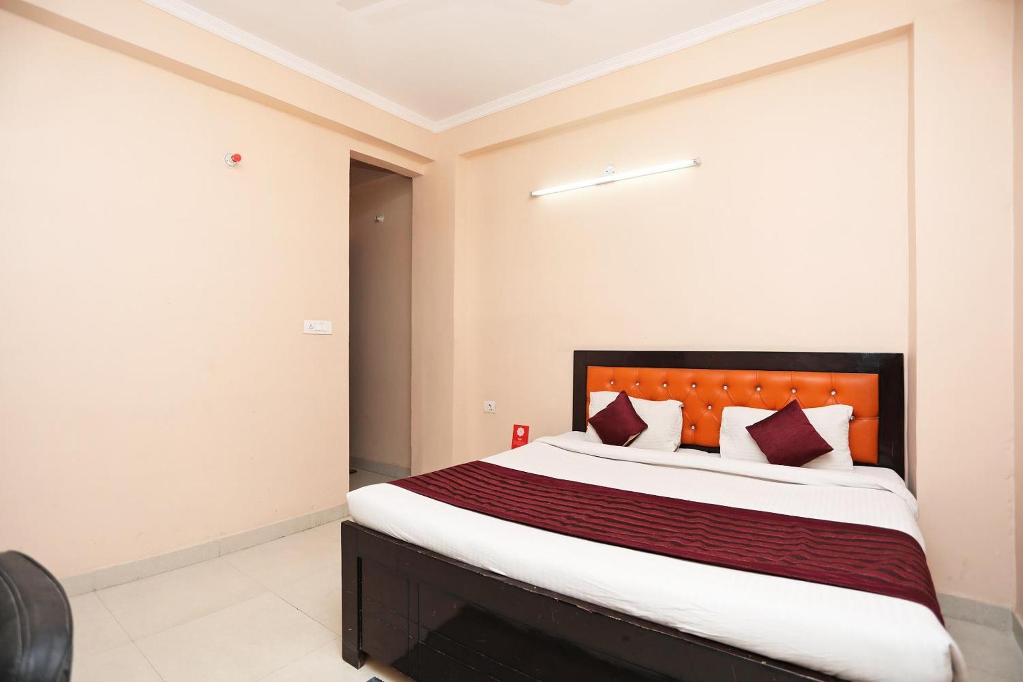 Hotel O Rn 32 Indirapuram Esterno foto